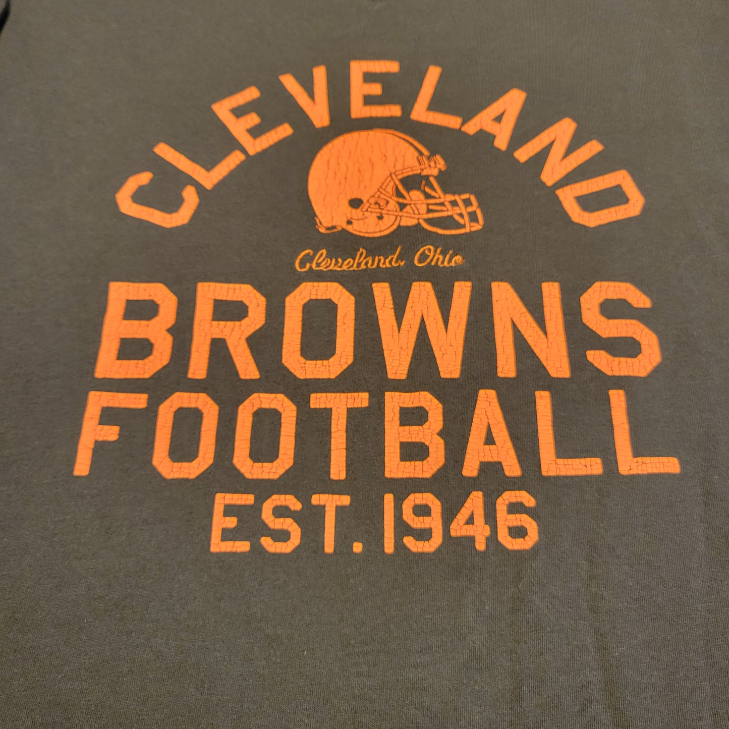 Pre-Owned Women's Large (L) Brown NFL Cleveland Browns V-Neck T-Shirt