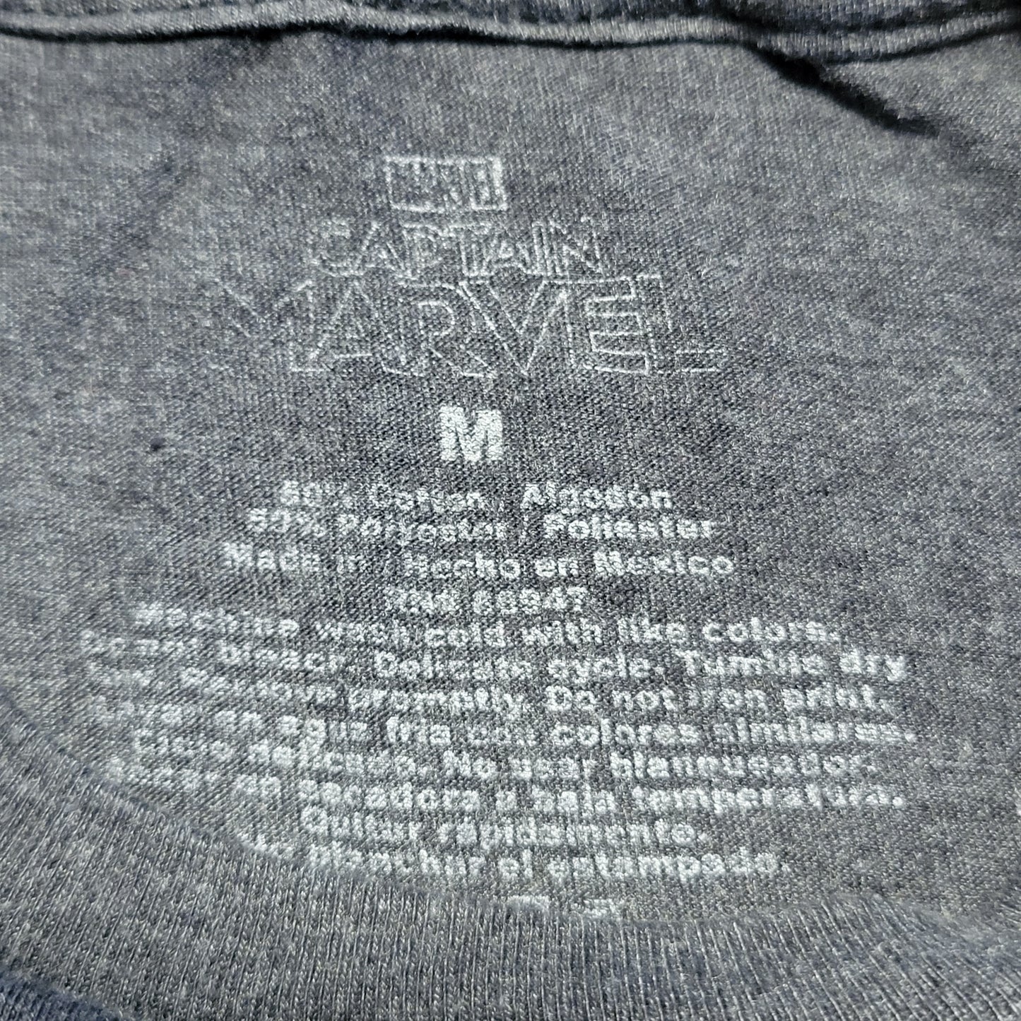 Pre-Owned Unisex Medium (M) Marvel Comics Captain Marvel T-Shirt