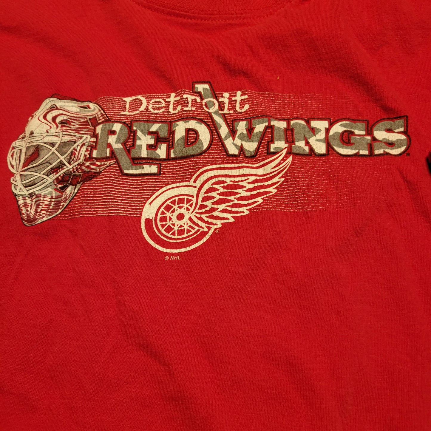 Youth Extra Large (16/18) NHL Detroit Red Wings Long Sleeve Shirt