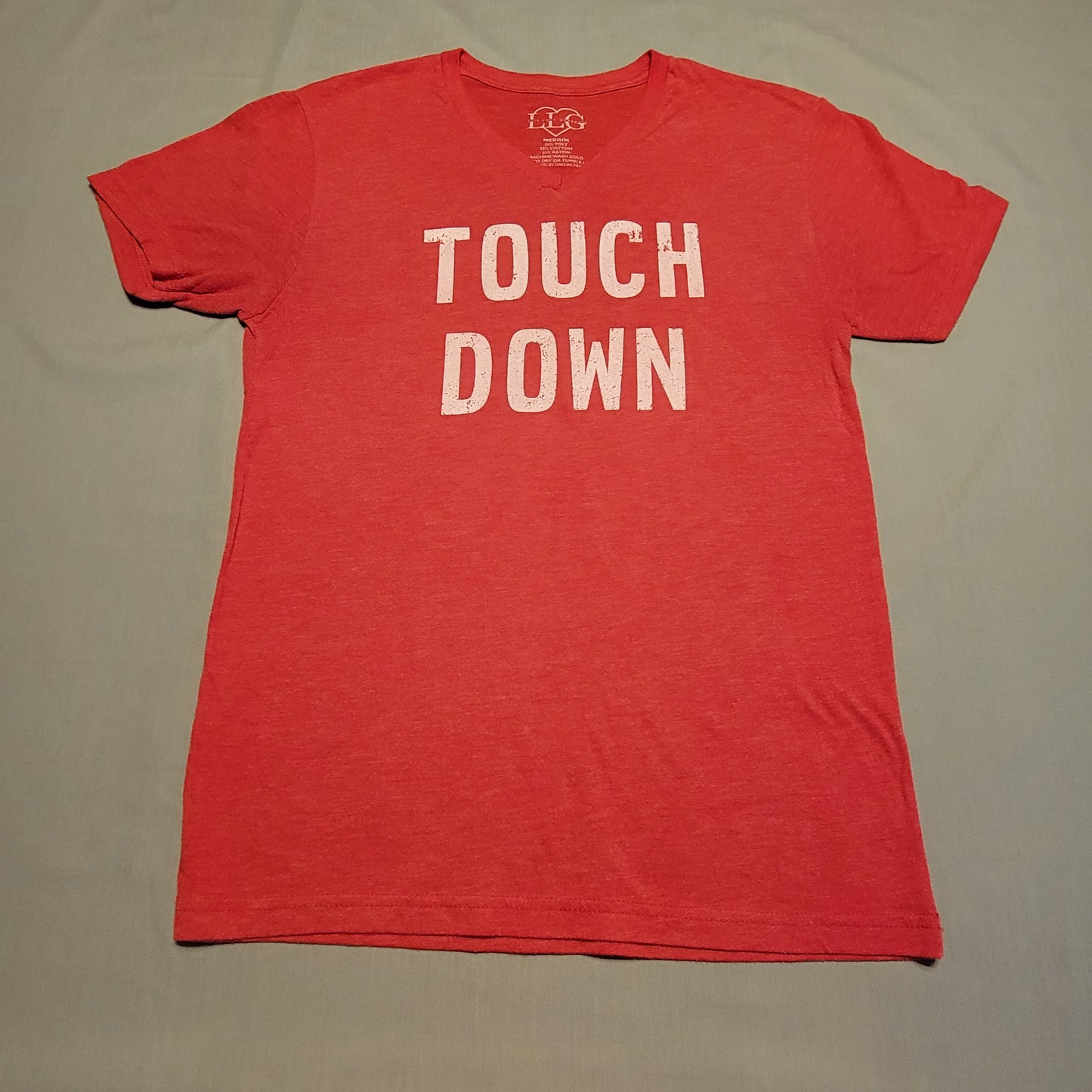 Pre-Owned Women's Medium (M) Red Live, Love, Game Day, Touch Down V-Neck