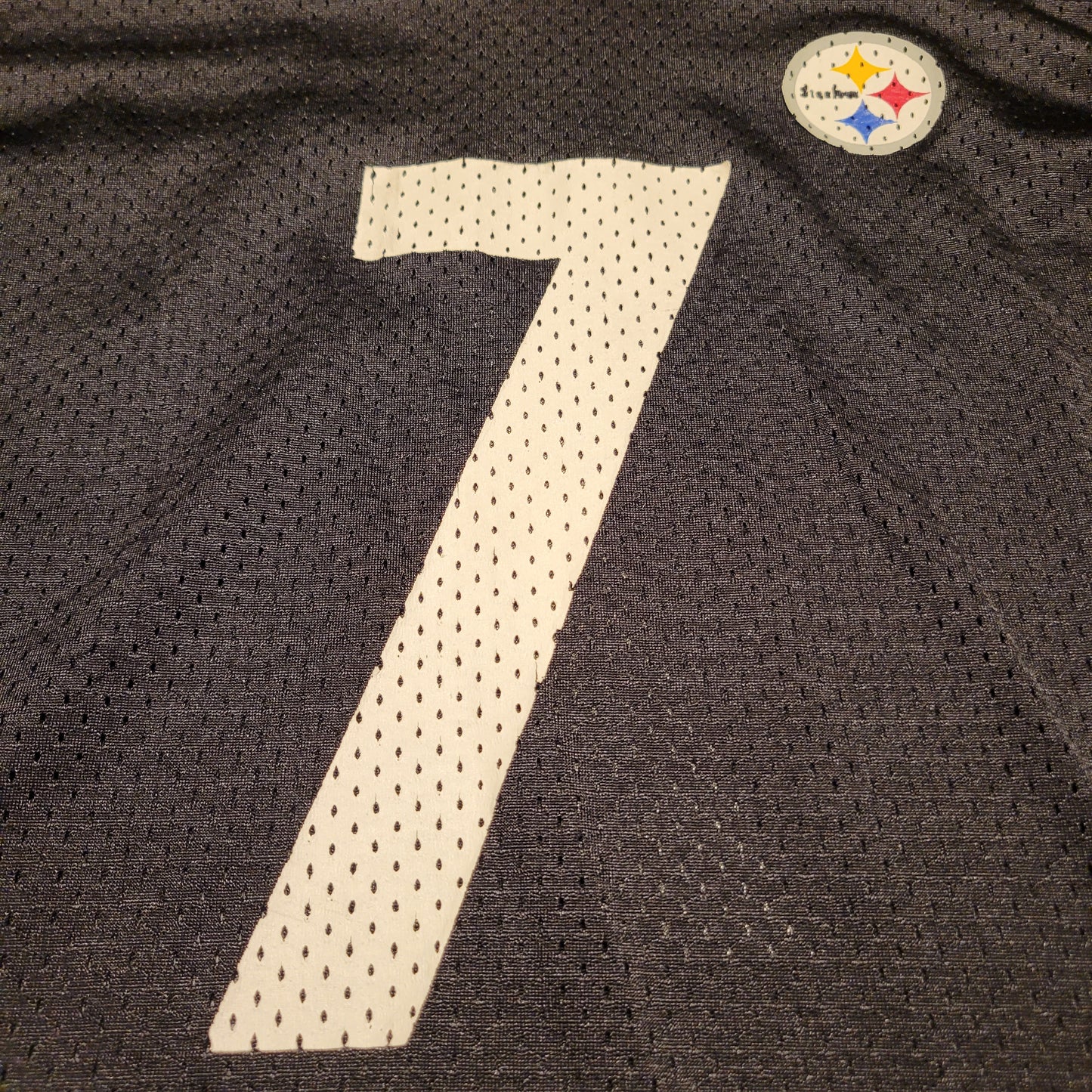 Pre-Owned Youth Medium (M) NFL Pittsburgh Steelers Ben Roethlisberger - #7