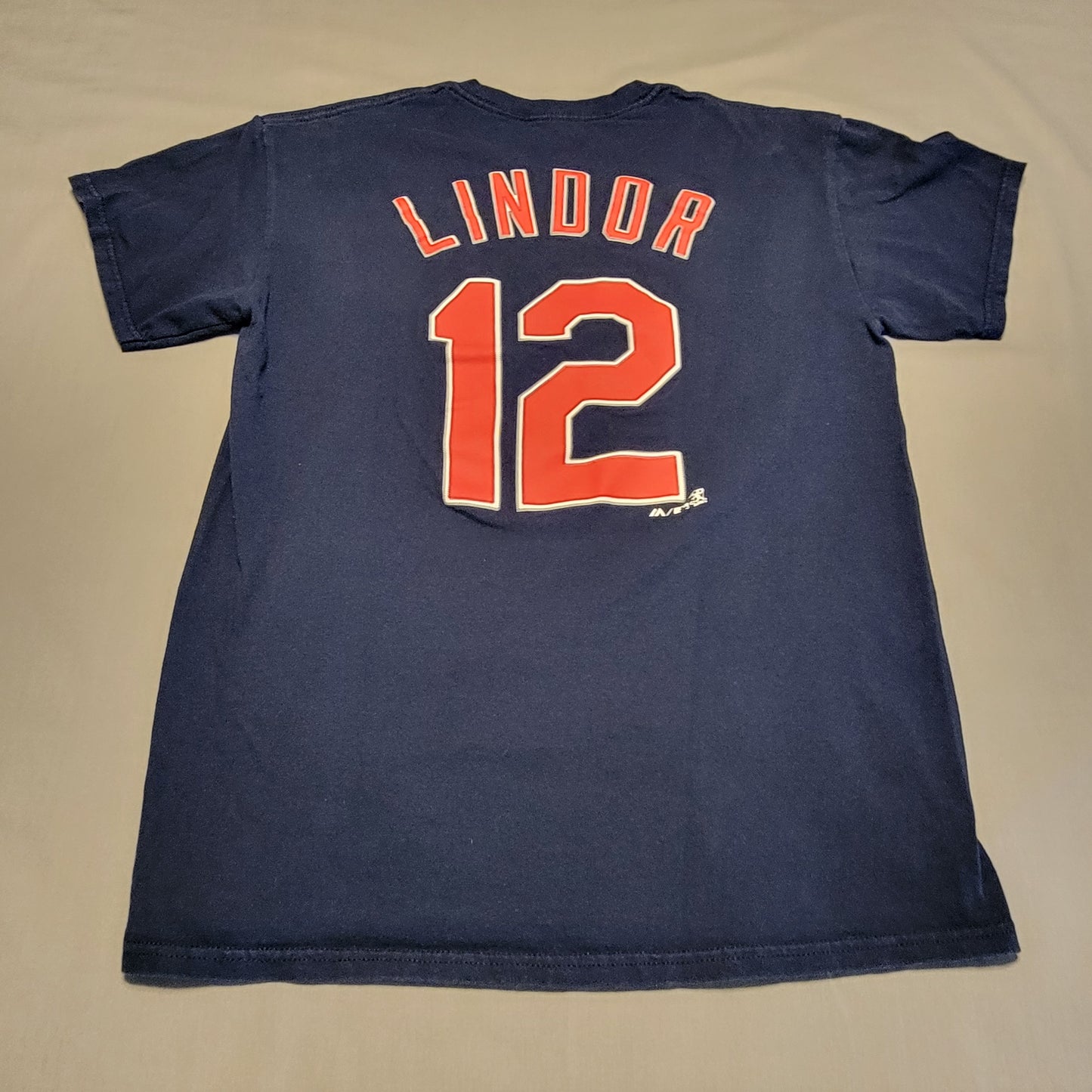 Pre-Owned Men's Medium (M) MLB Cleveland Indians T-Shirt - #12 Francisco Lindor