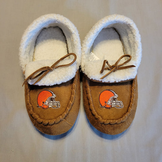 Pre-Owned Youth Large (5-6) NFL Cleveland Browns Moccasins - House Slippers